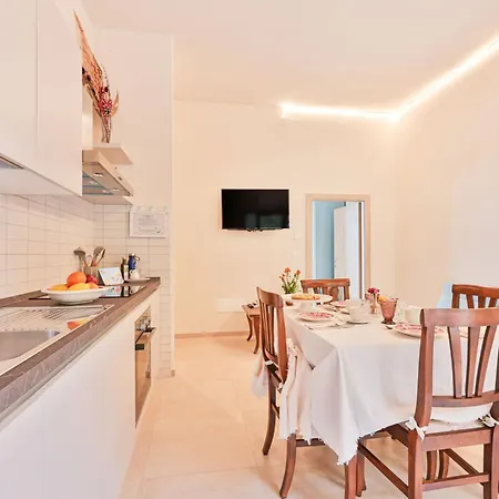 Cosmopoli - La Stella Apartmán